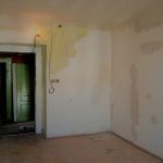 prostor ložnice bytu původní stav před rekonstrukcí